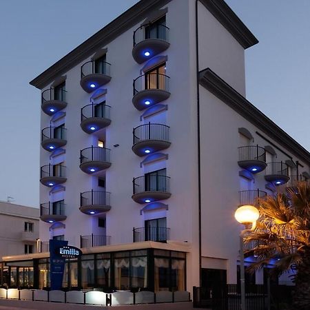 Hotel Emilia Rimini Esterno foto