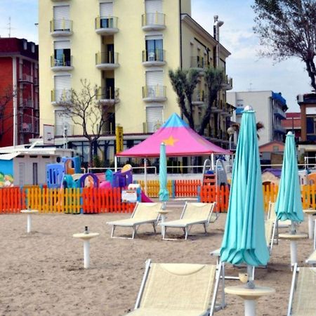 Hotel Emilia Rimini Esterno foto