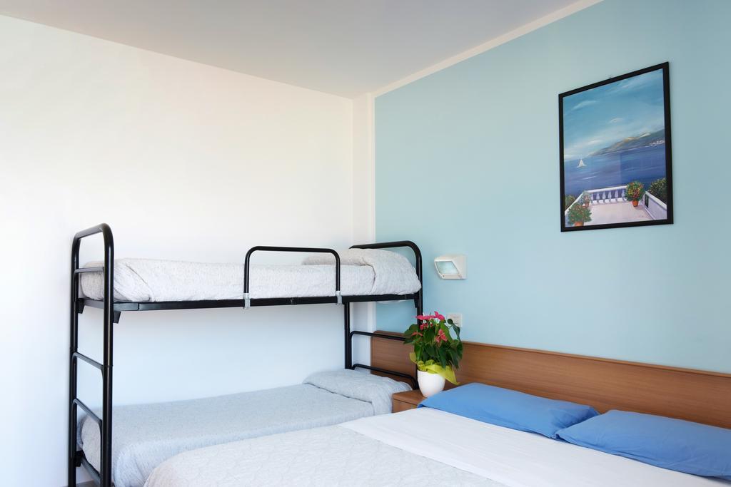 Hotel Emilia Rimini Esterno foto